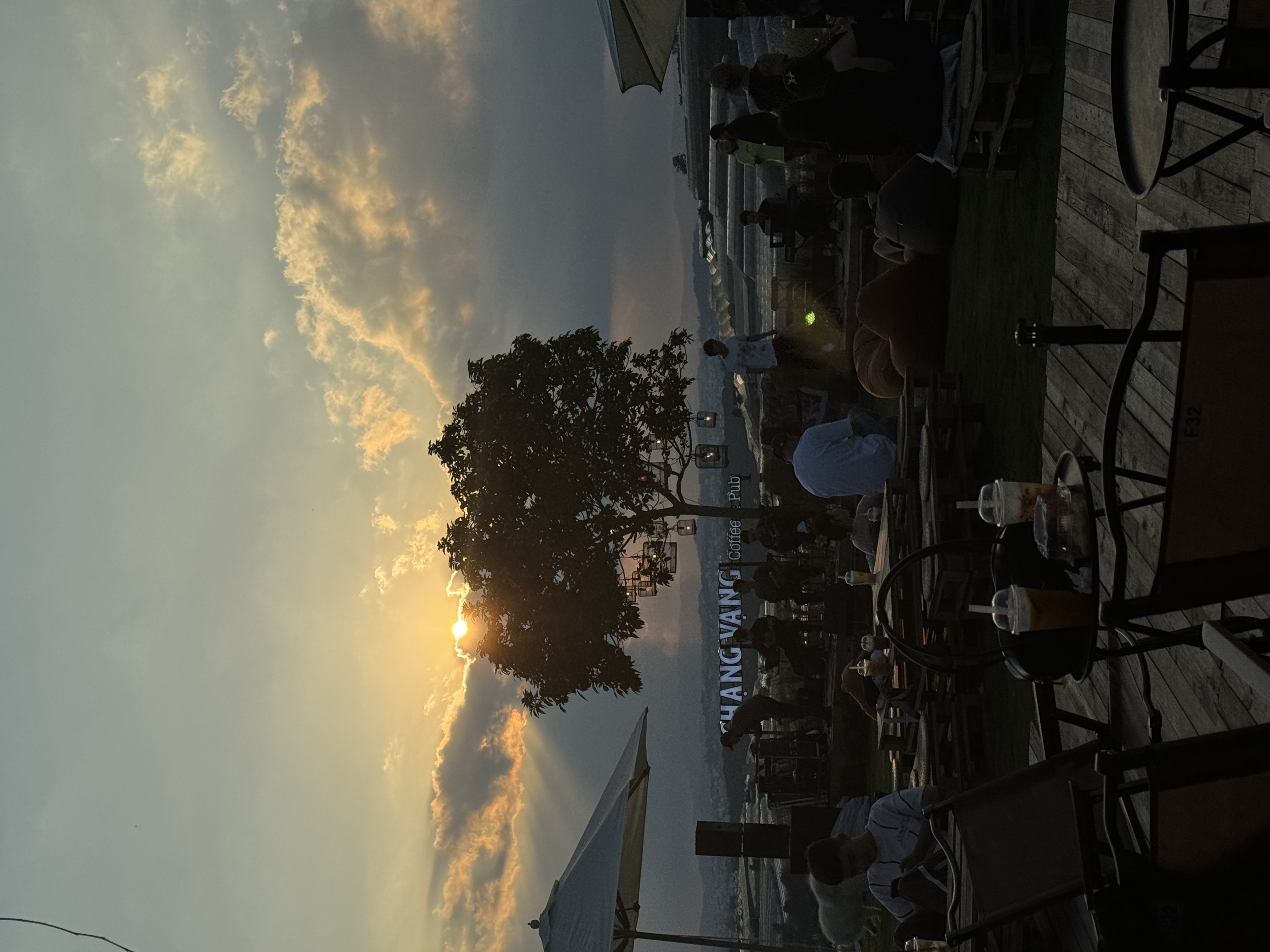 cafe chang vang 1
